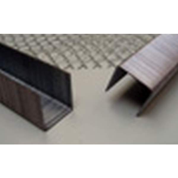 Staples. WIde Crown,  1